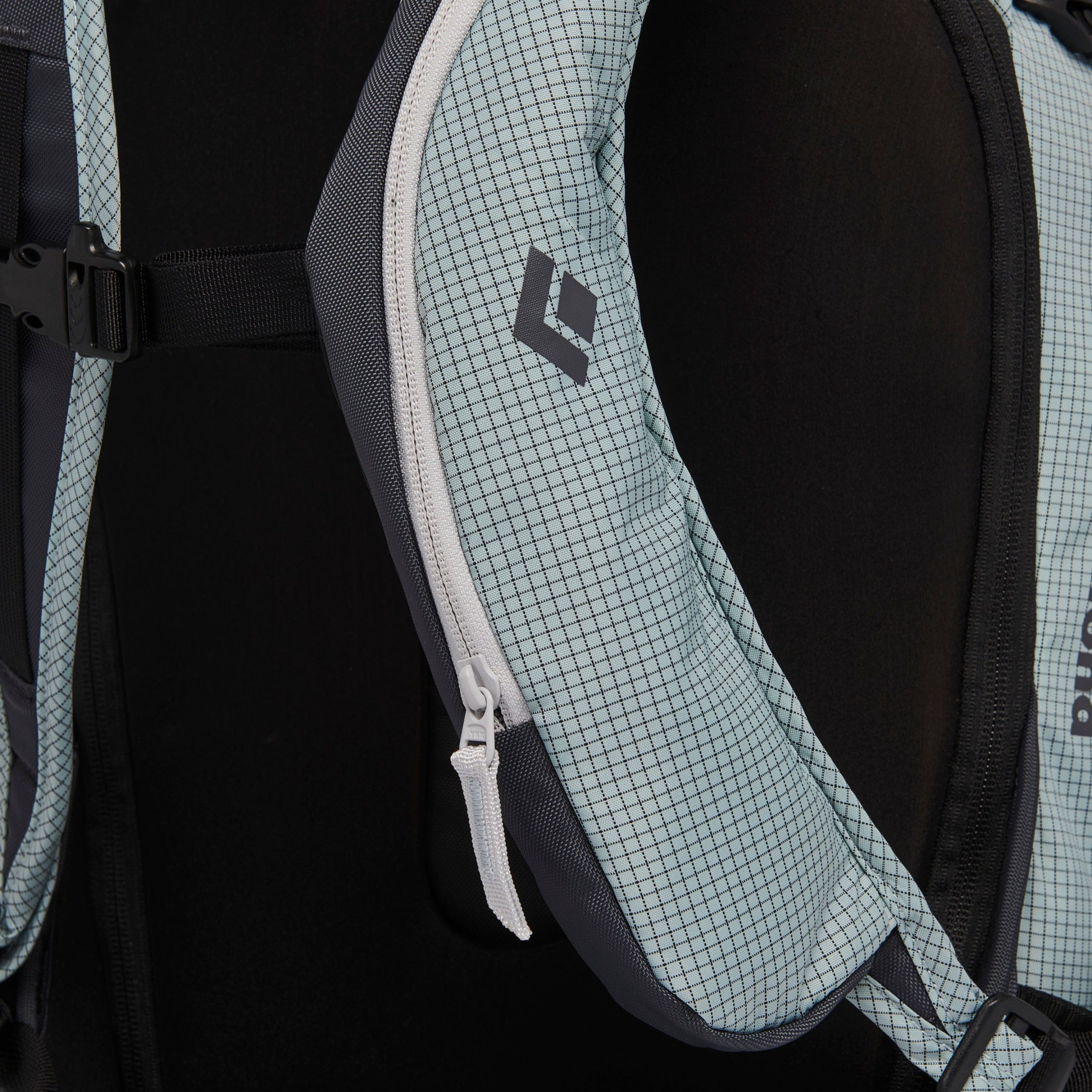 Dawn Patrol 32 Backpack - Past Season - Image 5