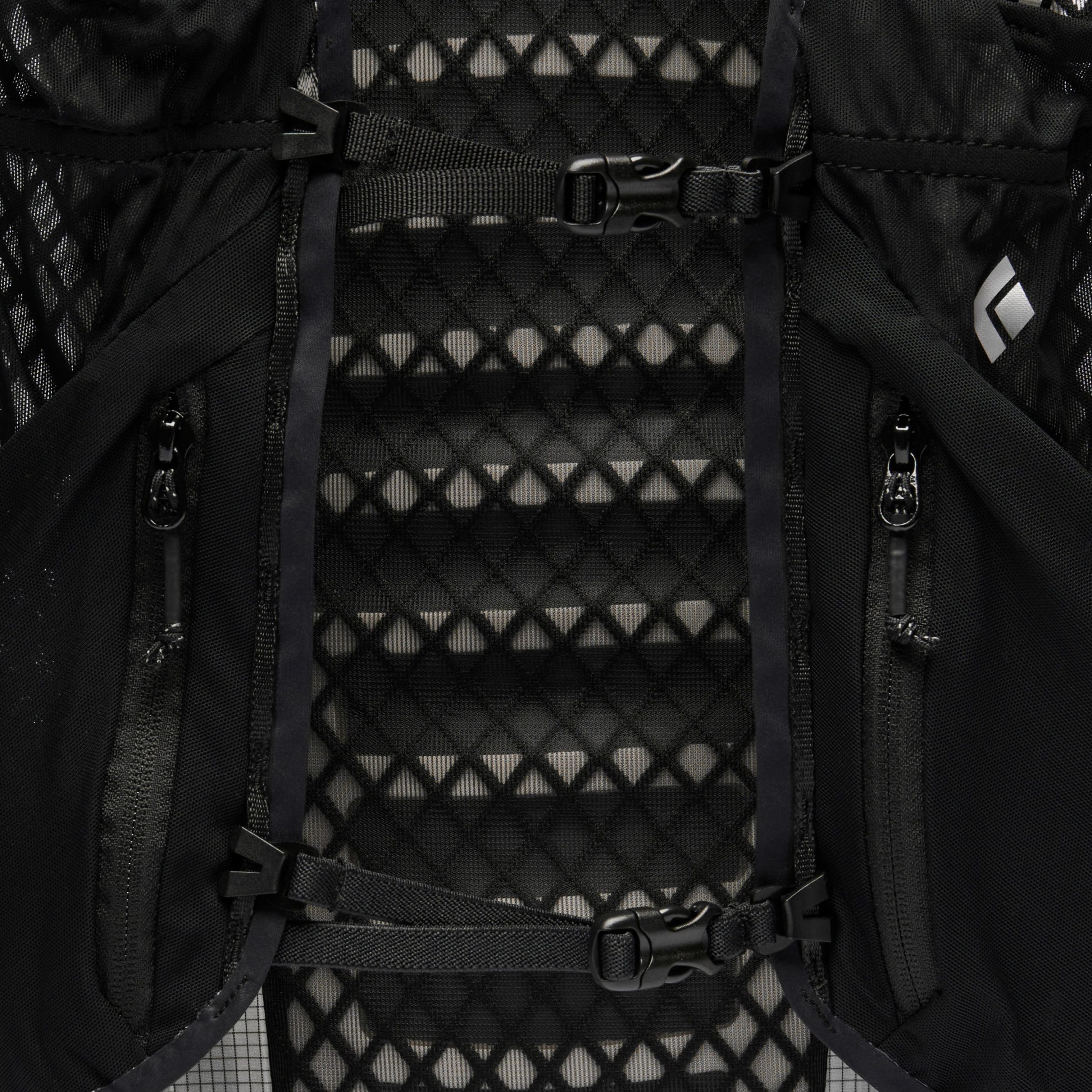 Distance 15 Backpack - Image 14