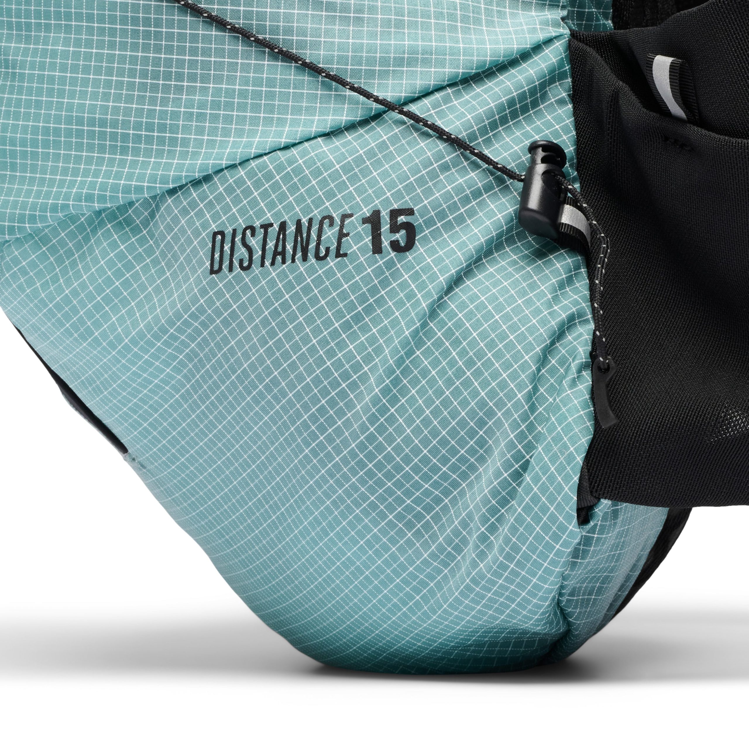 Women's Distance 15 Backpack - Image 11