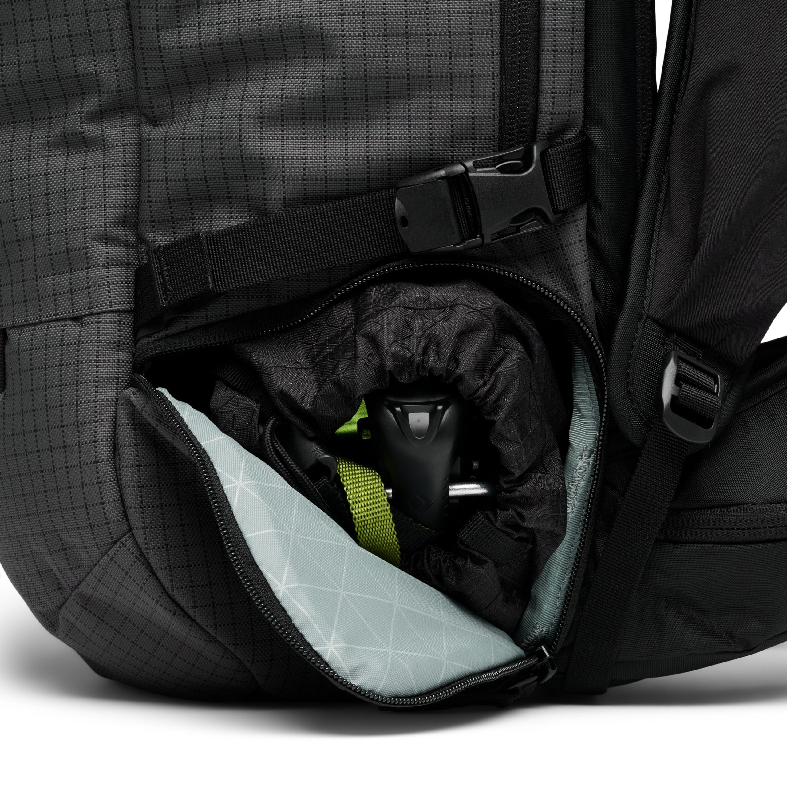 Helio 38 Backpack - Image 8