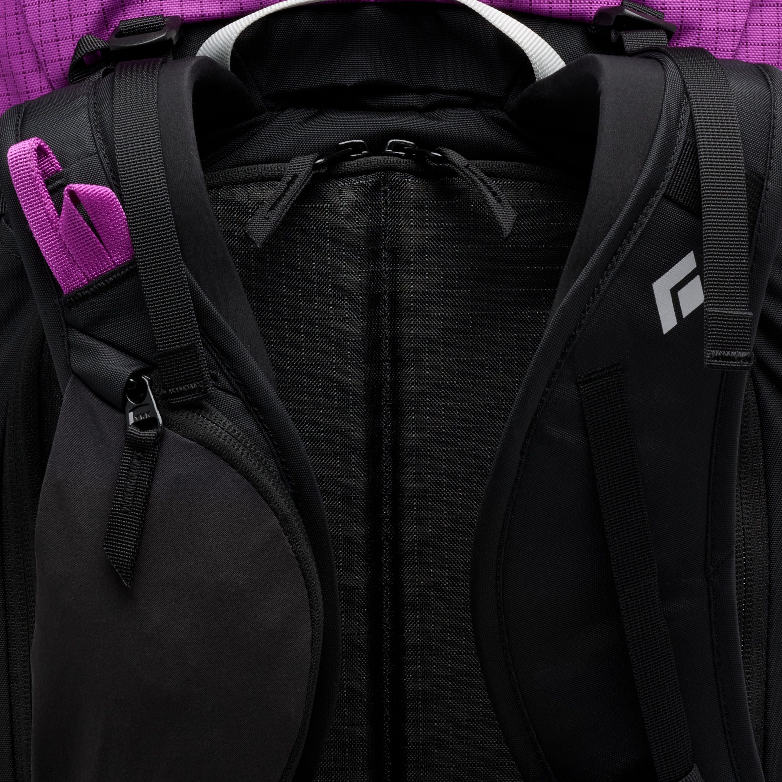 Helio 38 Backpack - Image 20
